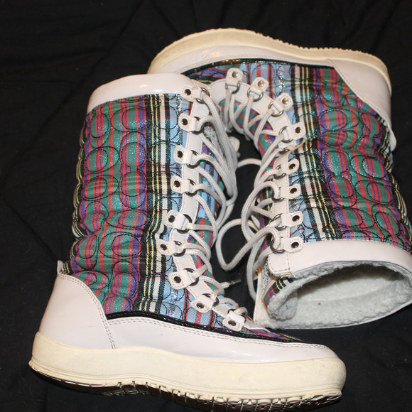 Coach multi colored Peggey size 5 - Picture 1 of 4